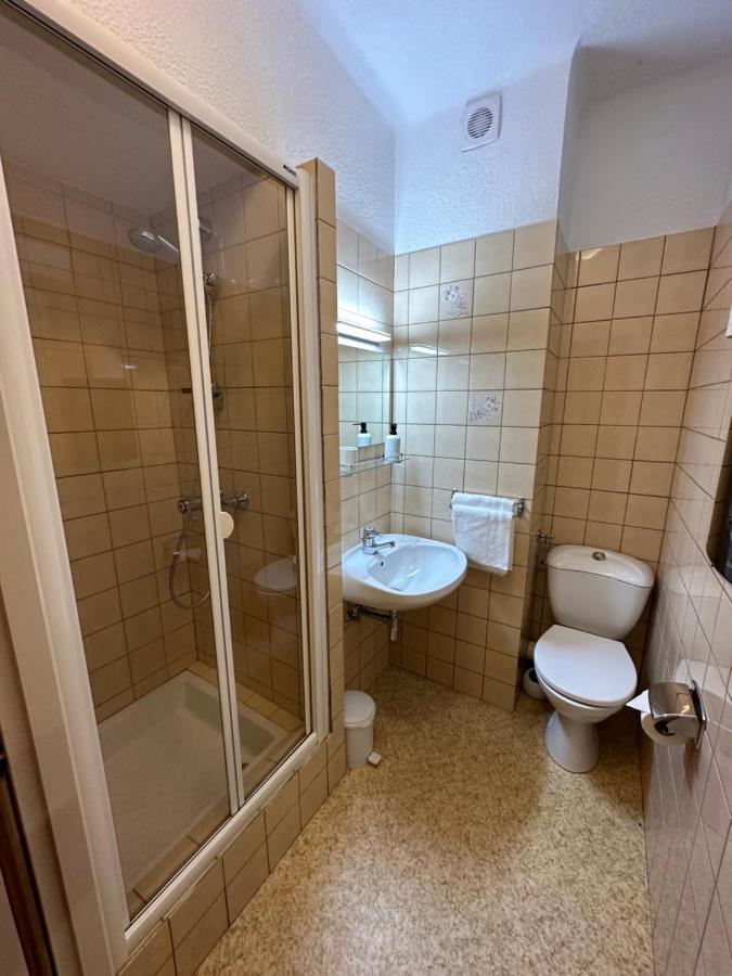 Au Wachtfels Bed & Breakfast Obersteinbach ภายนอก รูปภาพ
