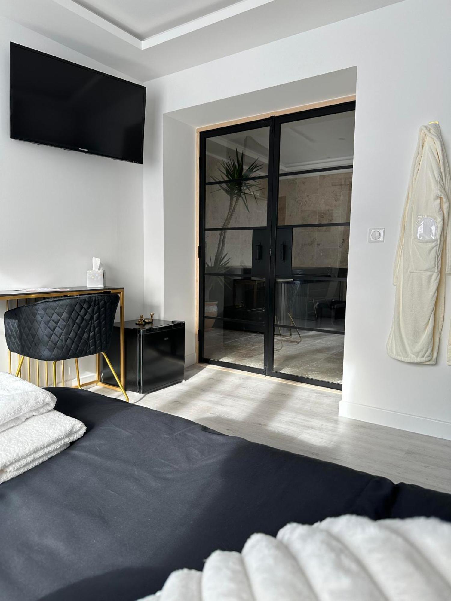 Au Wachtfels Bed & Breakfast Obersteinbach ภายนอก รูปภาพ